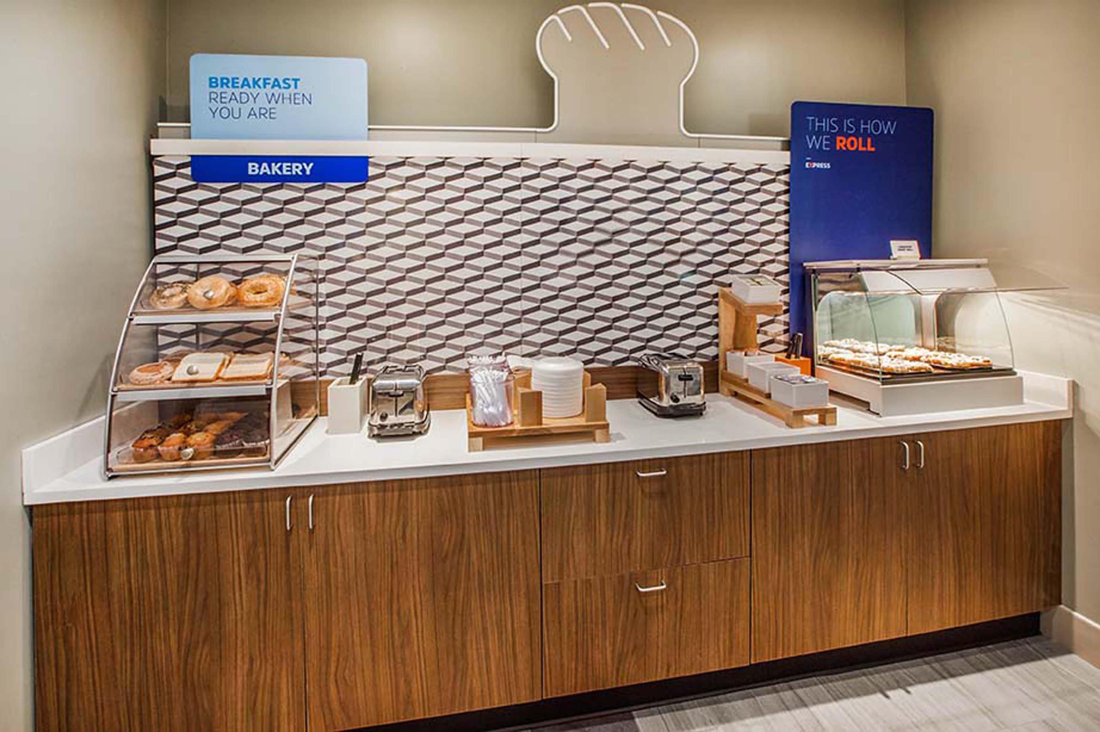 Holiday Inn Express Prince Frederick By Ihg Exteriér fotografie